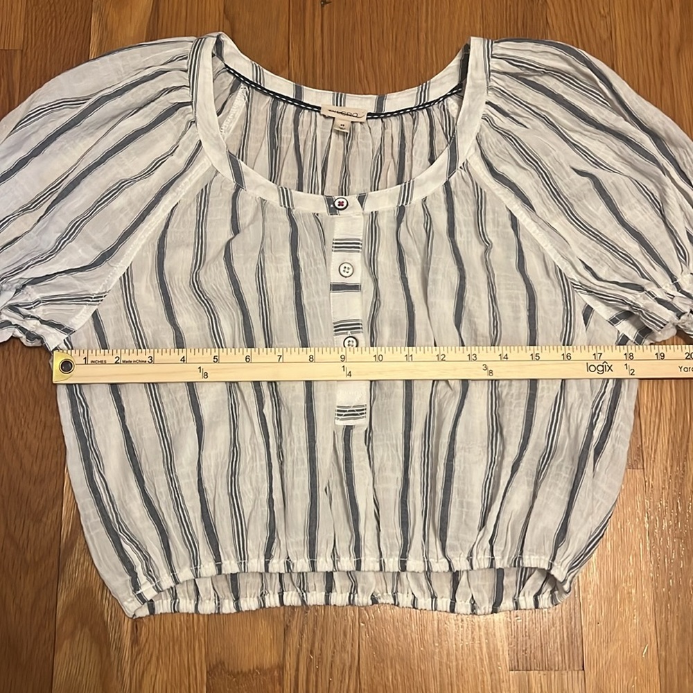 Pilcro‎ puff sleeve blouse NWOT, blue and white stripped size XS - Picture 6 of 10